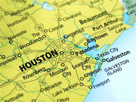 cities surrounding houston texas.